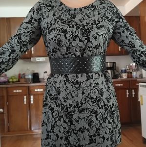 Beautiful EUC floral dress